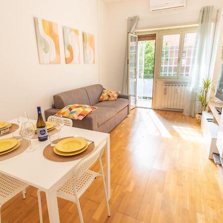"Marconi Apt With Terrace" 30 Min From Colosseo Roma Exterior foto